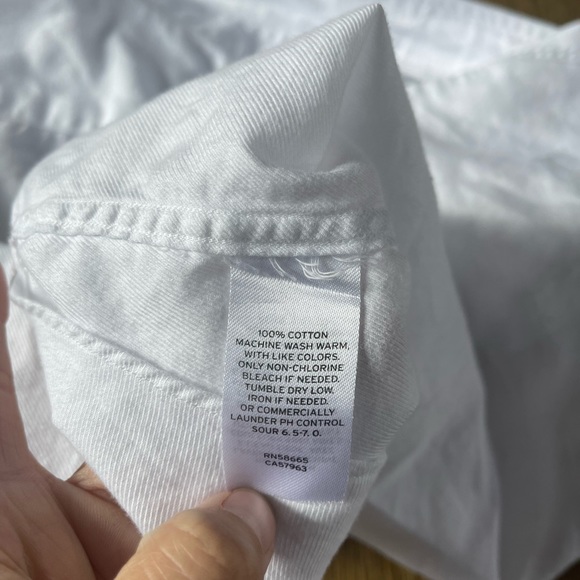 ⭐️ 3/$10 ⭐️ Nordstrom Rack Boys White Button Down Shirt - Picture 4 of 4